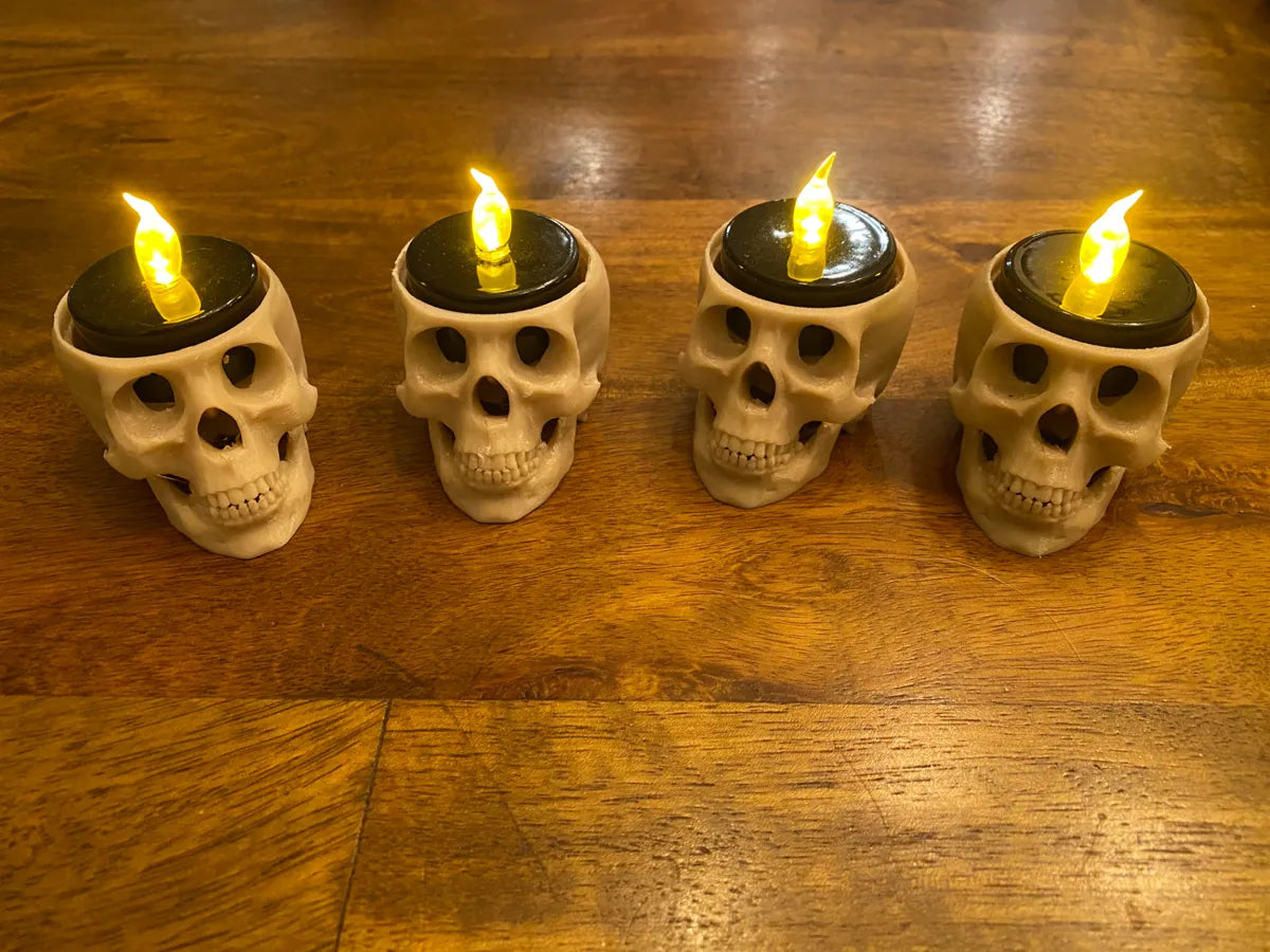 Skull tealight candle holder
